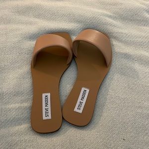 Steve Madden Isabel tan sandal